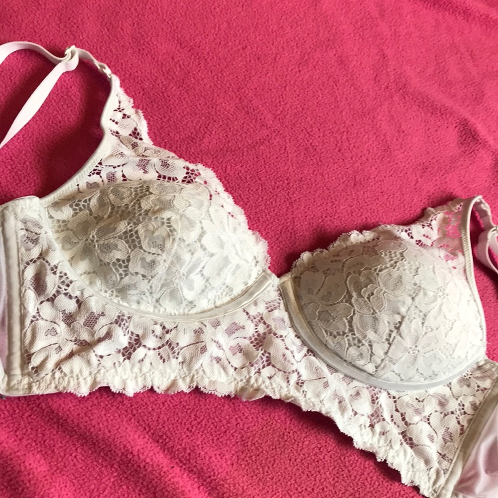 🤍 Maidenform Bralette 🤍